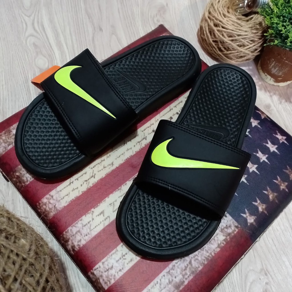 best nike flip flops