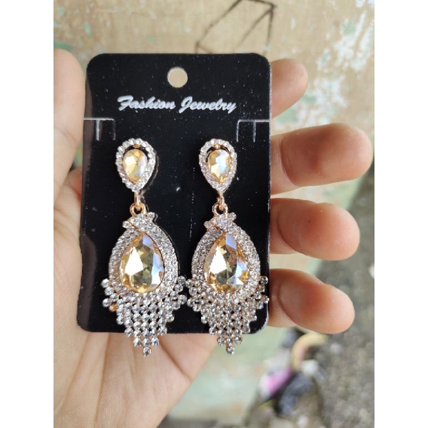 anting penganten/anting baju gaun.