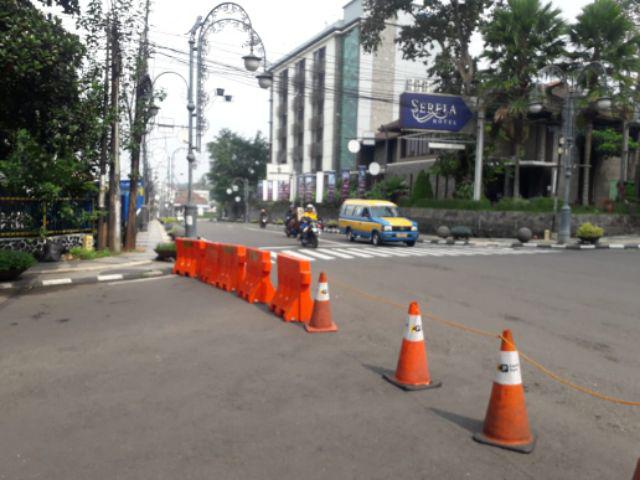 Kertas Minyak Pembungkus Nasi Cap Gajah Ungu