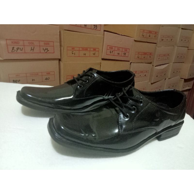 Sepatu pantovel  cowok sepatu pantopel formal kerja sepatu dinas kantoran pria murah