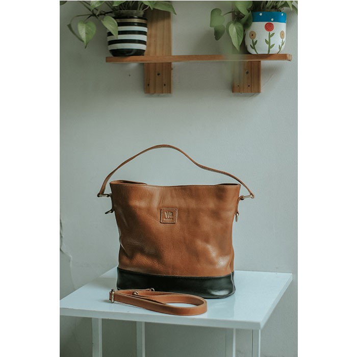 Tas Wanita Kulit Asli Sapi Warna Coklat Tan Garansi - Tas Wanita Seri Varilla