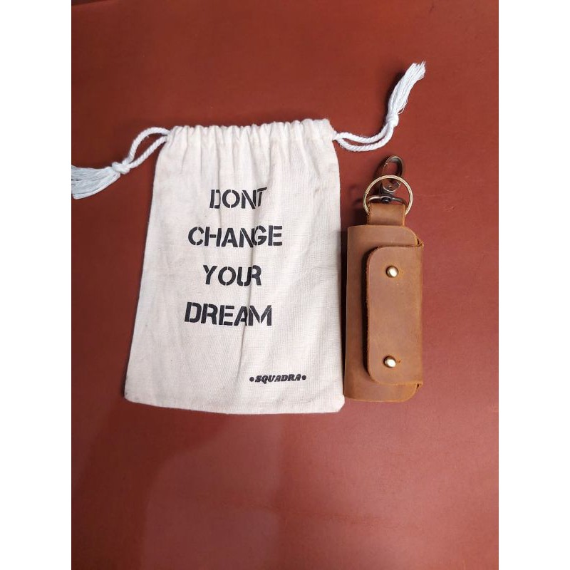 Gantungan kunci motor kulit asli