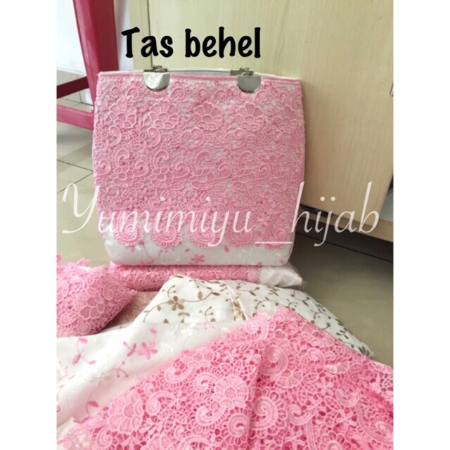 Mukena mewah prada swarovsky sutra bordir silver