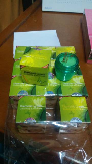 NEW DIAMOND CREAM EXTRACT GINSENG +ANTI ACNE Ecer