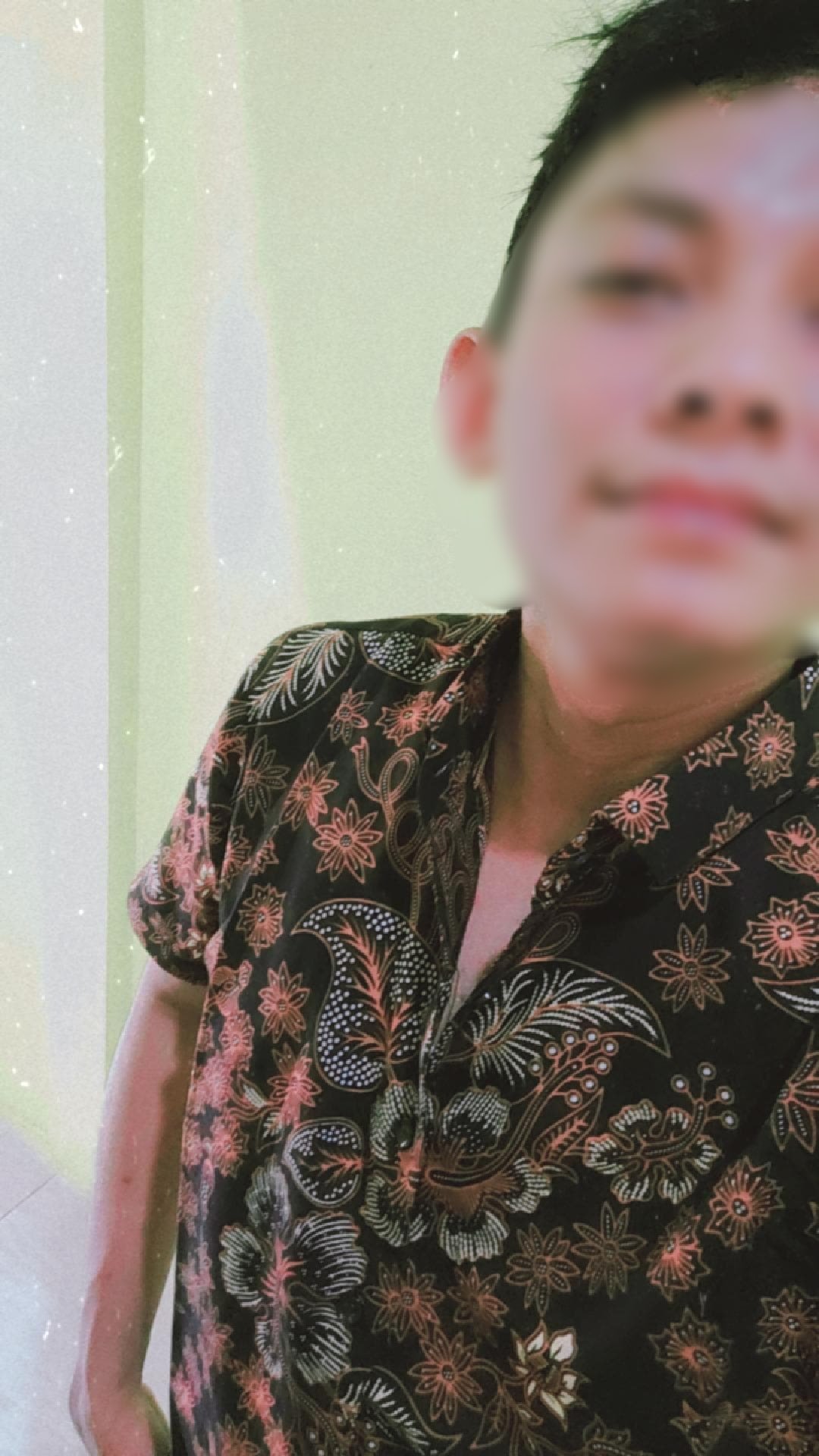 Batik Pria Slimfit Lengan Pendek Original Luigi Batani Katun Prima 40s