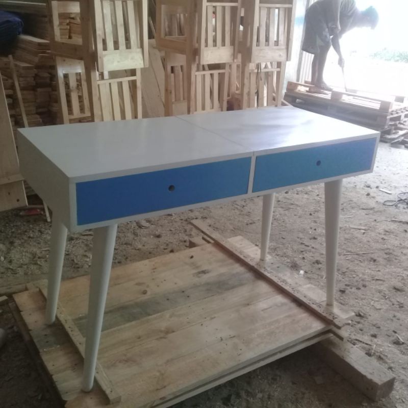 meja rias minimalis kayu jati Belanda