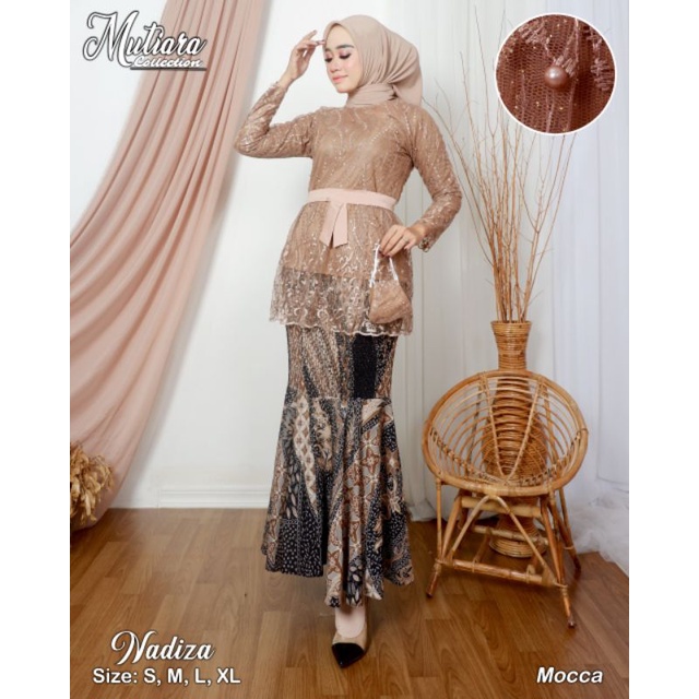 KEBAYA ORIGINAL//BLOUSE NADIZA//By Mutiara Collection