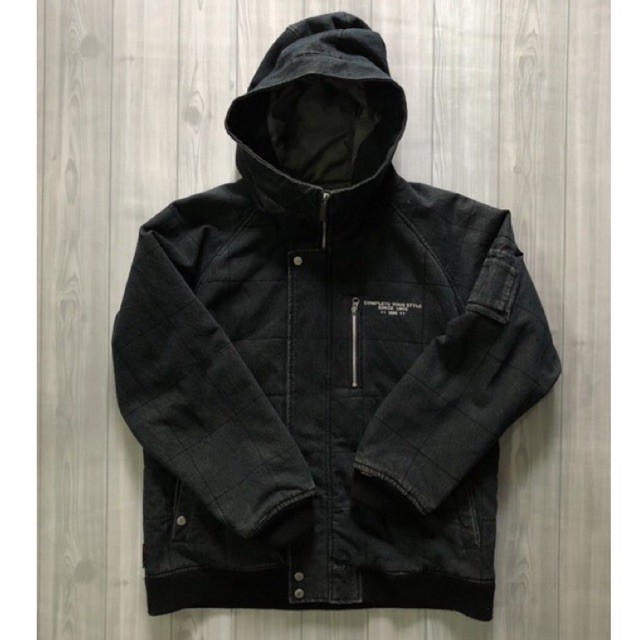 JAKET VINTAGE VANS SKATE ROOTS SECOND DAN BEKAS