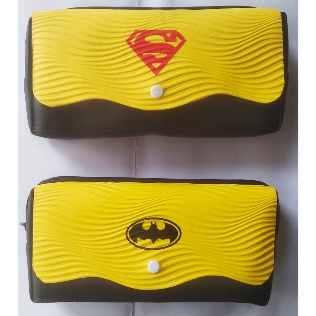 

TEMPAT PENSIL KAIN RESLETING BAGUS BATMAN