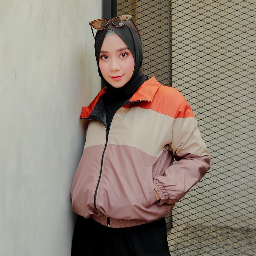 suzy jaket / jaket berskha / jaket parasut wanita / jaket bomber berskha wanita