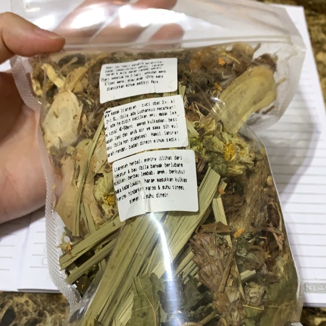 

LIANG TEH 8 MUTIARA HERBAL PREMIUM