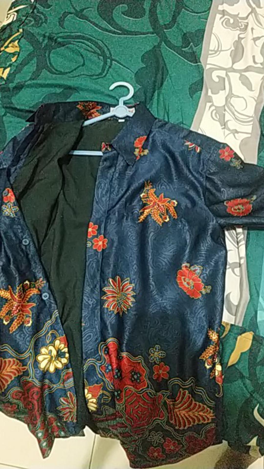 Kemeja Batik Semi Sutra Terbaik | Baju Batik Pria Lengan Panjang