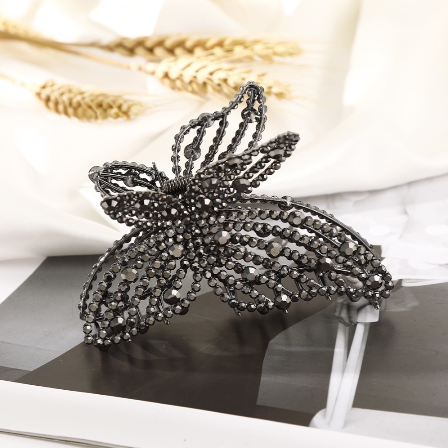 Jepit Rambut Bentuk Kupu-Kupu Aksen Kristal Berlian Imitasi Bahan Alloy Gaya Korea Untuk Wanita