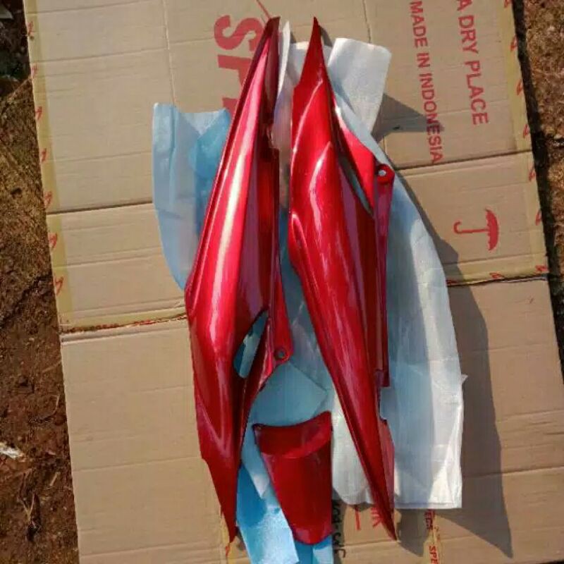 Cover body samping honda revo lama