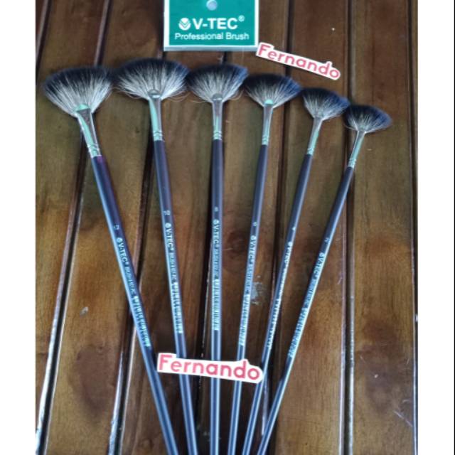 

Kuas lukis Kipas V-Tec No.#2#4#6#8#10#12 / Fan Brush 601-RC Long Handle #2#4#6#8#10#12 V-Tec