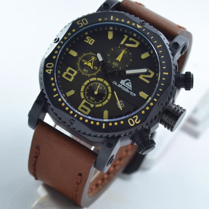 Jam Tangan Pria Quiksilver Chronograph Analog Tanggal Tali Kulit