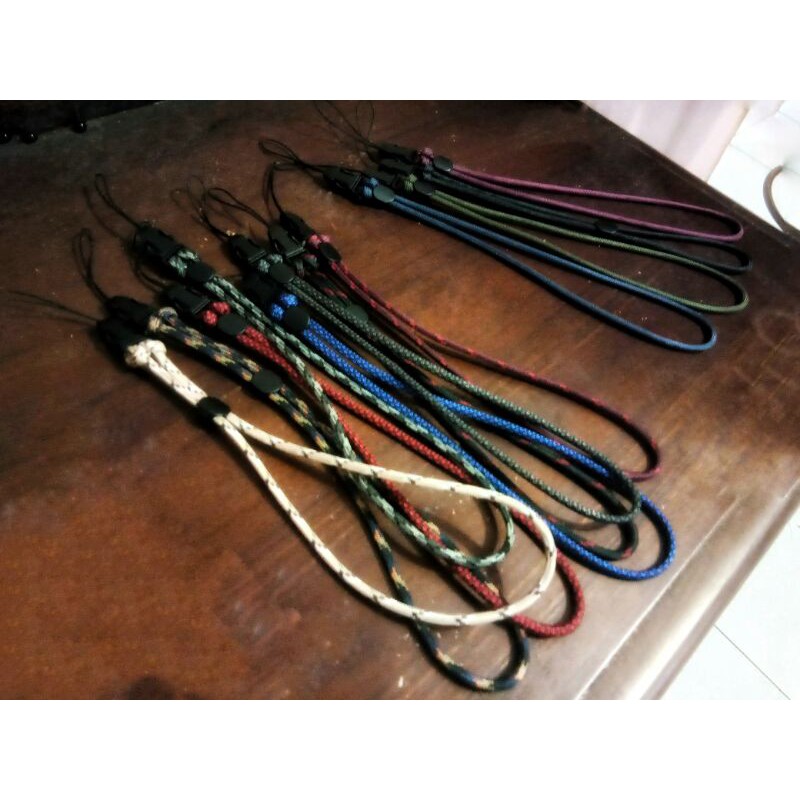 Paracord lanyard finger strap tali gantungan hp gantungan kunci tali pods etc