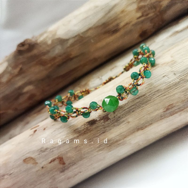 Gelang Unik Batu Giok Hexagon Mix Aventurine Tali Giok Serut Emas