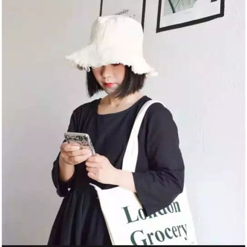 Bucket hat //Ripped bucket hat//bucket hat rawis