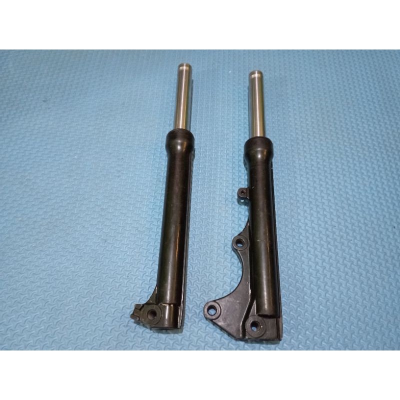 SHOCKBREAKER DEPANVSEON LAMA SEON RC