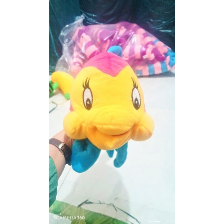 boneka ikan dori