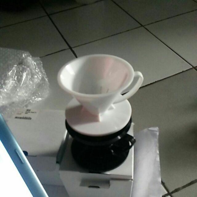Suji Pourover Dripper 01 White Solid
