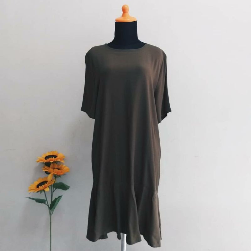 Unpeu Femme Midi Dress - Army