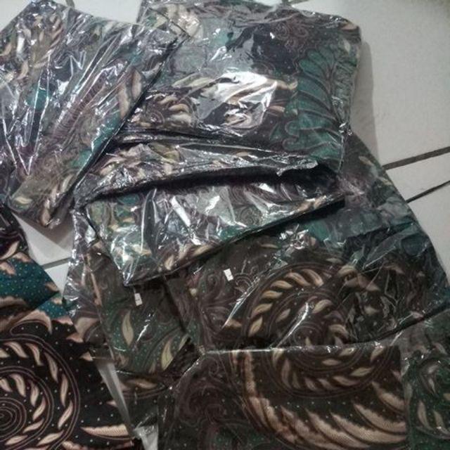 Kemeja Batik Pria / Batik Kantor / Seragam Batik / Style Casual & Trendy M L Xl