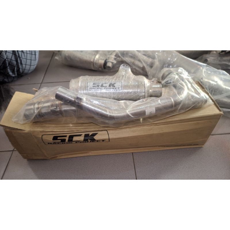 knalpot Jupiter MX merk Sck racing