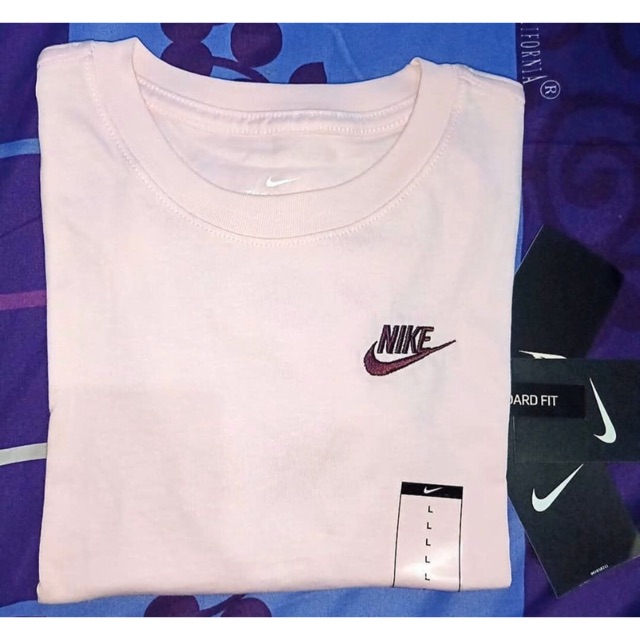 new t shirt nike