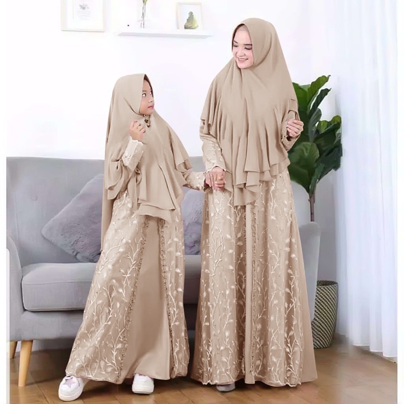 (1 SET PLUS BERGO)SIZE L,XL ANAK UMUR 7-10 THN/CP MOM KID NAURA/COUPLE IBU DAN ANAK/GAMIS BRUKAT