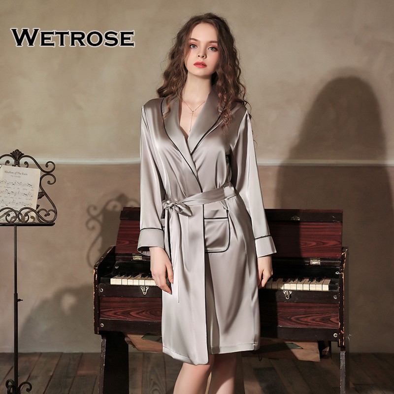 【Wetrose】Women Sexy Imitation Silk Private Satin Elegant Charming Robe Bathrobe Nightgown Kimono Bride