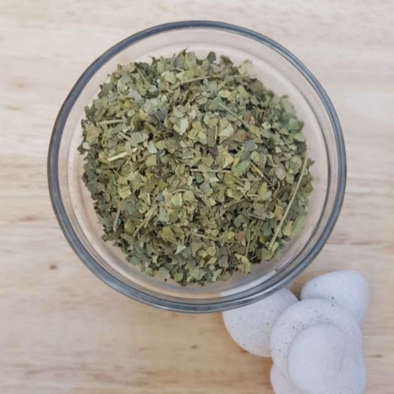 

Bubuk Kasar Daun Jeruk Purut 1 kg/ Jeruk Bumbu / Serbuk Jeruk Purut / Kaffir Lime Leaf
