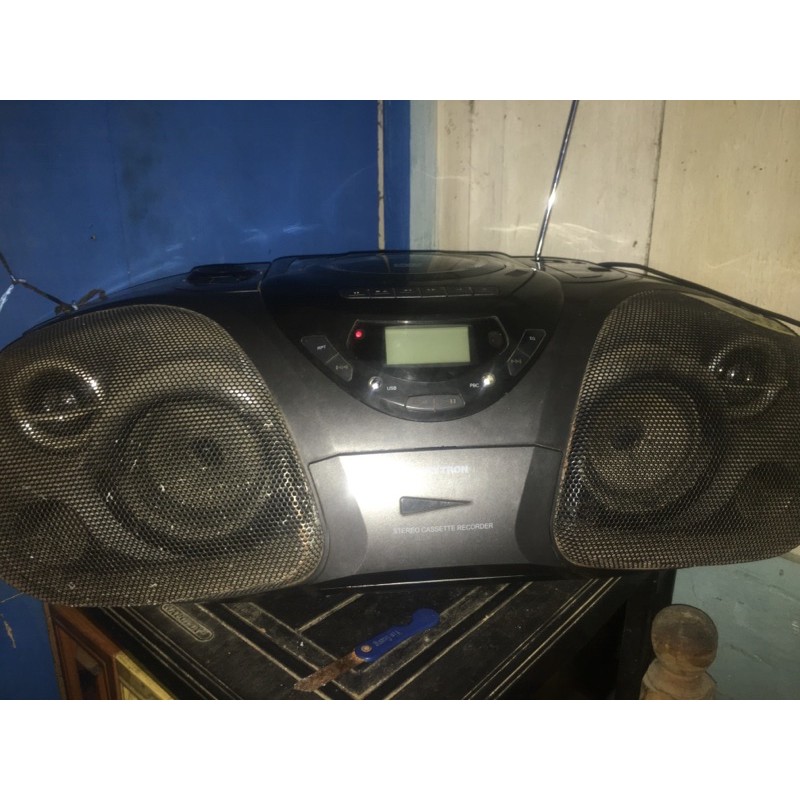 radio/cd/tape /usb polytron. minuss