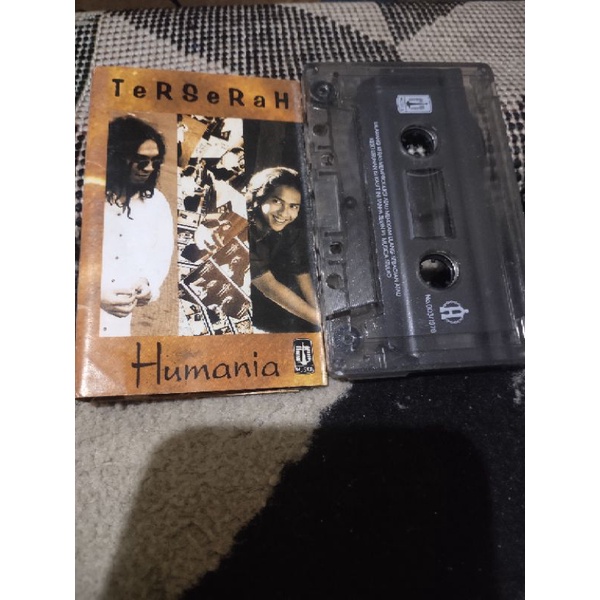 kaset pita humania / terserah