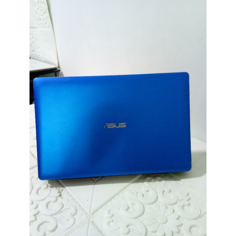 ASUS X200MA blue intel/2GB/500GB/Win10 second