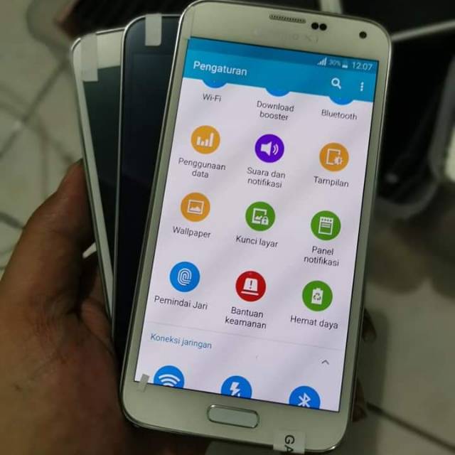 Samsung E5 Jaringan