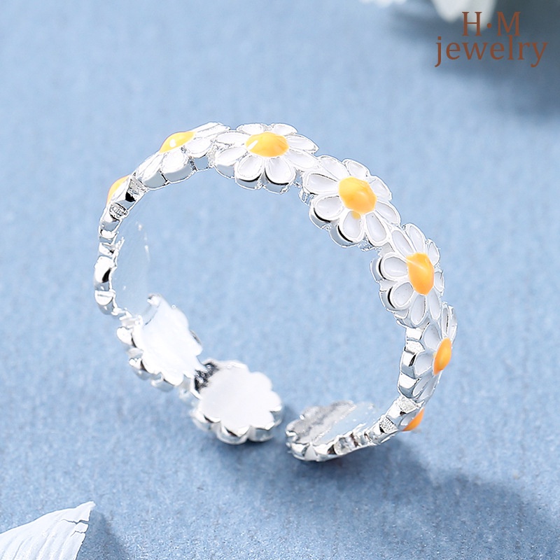 Cincin Desain Bunga Daisy Kecil Warna Putih Gaya Mori