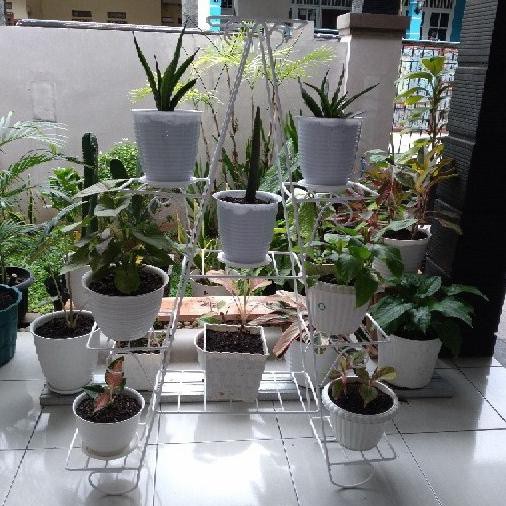 Standing Pot Besi Susun/Rak Pot Bunga - Putih, 80Cm 6 Susun