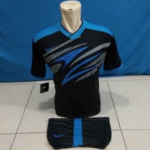 KAOS OLAHRAGA BOLA/VOLLY/BADMINTON/SETELAN TIME NIKE Z