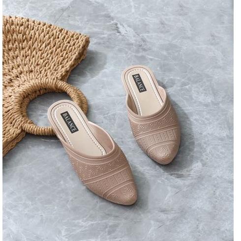 Miliki Juga Sepatu Sandal Wanita Terbaru 2022/Sendal Selop Jelly Balance 1625/Slip on Teplek Karet I