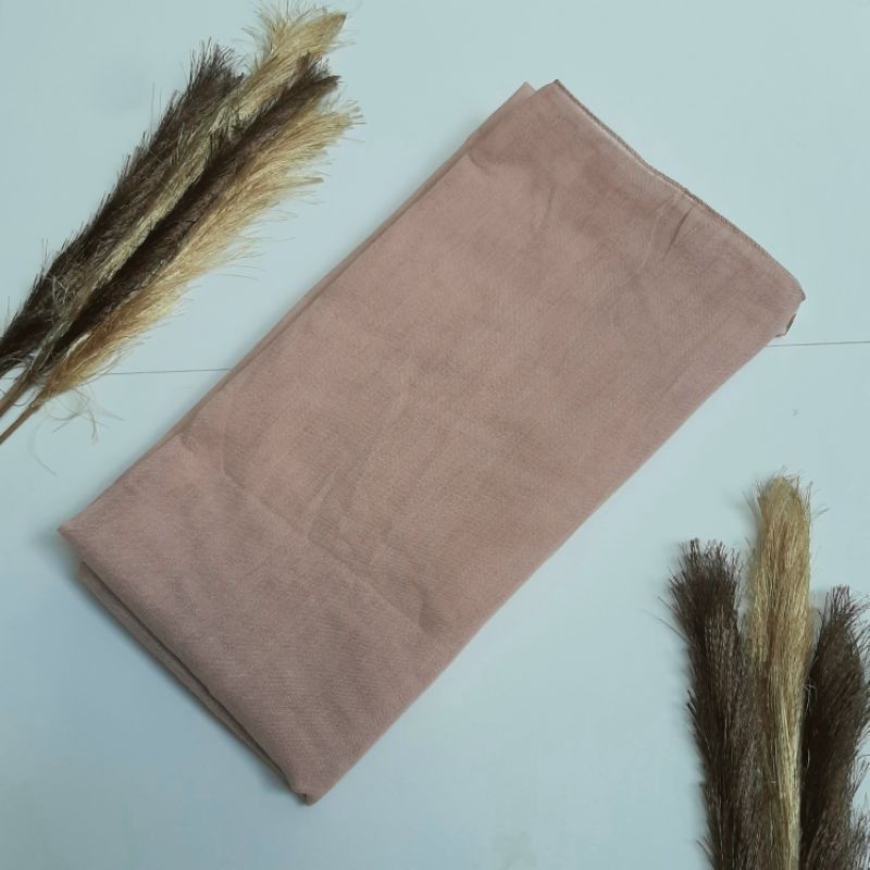 SEGIEMPAT PARIS POLOS PREMIUM AZARA | ANTI LETOY | PARIS VOAL | KERUDUNG MIRACLE MURAH | HIJAB JILBAB SQUARE | JILBAB SEMI PREMIUM SEKOLAH-Rosegold
