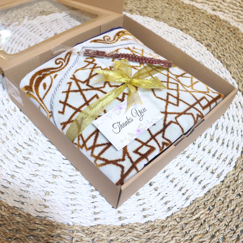 BOX MIKA 30x30x7 kardus die cut, untuk hampers gift box MIKA