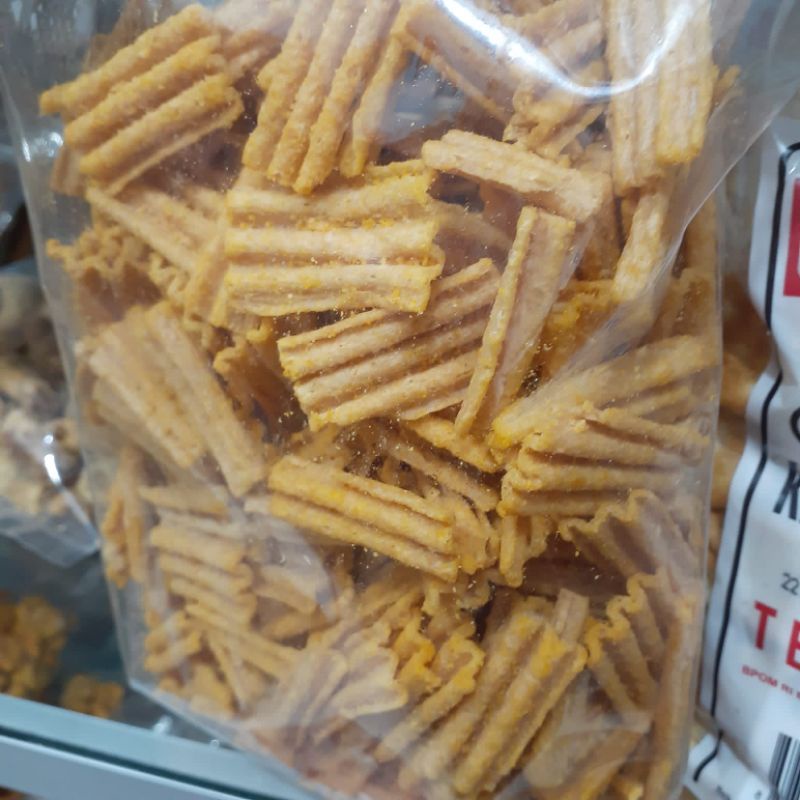 KERIPIK KENTANG RASA JAGUNG BAKAR KILOAN
