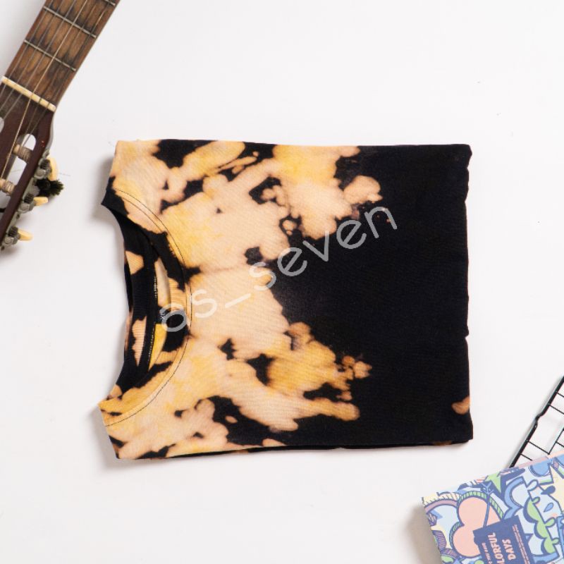 kaos TIE DIE/corak abstrak