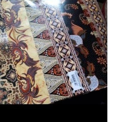 

Best! KERTAS KADO KIKI BATIK