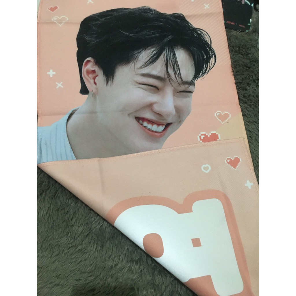Slogan Seungyoun belovesick