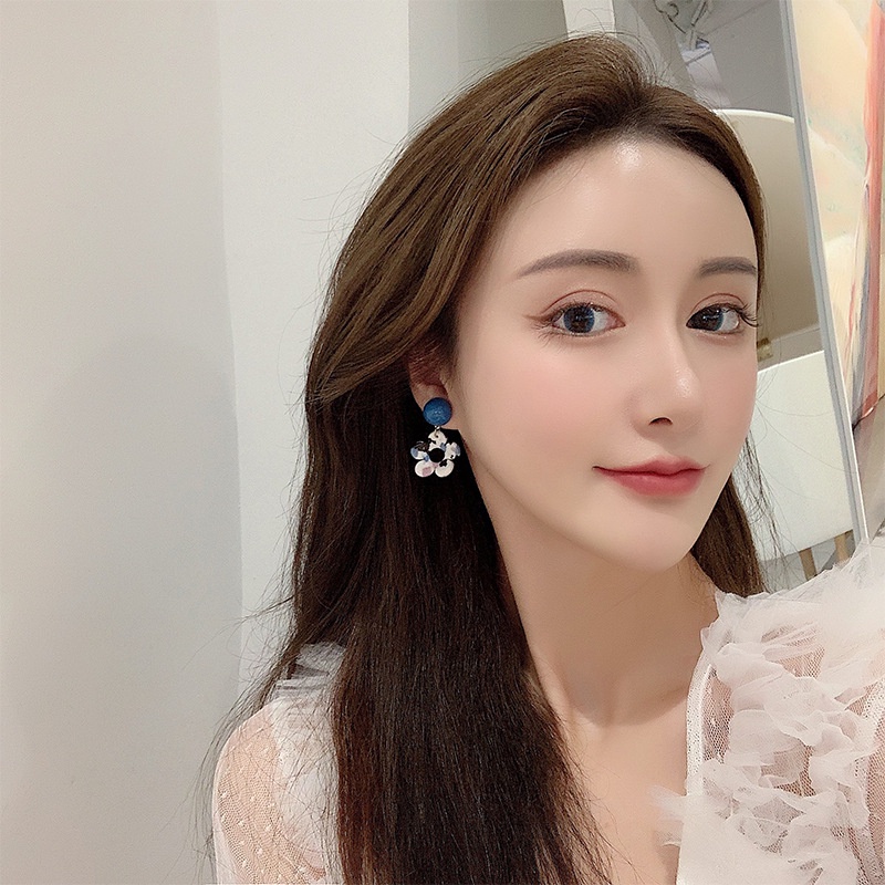 Anting Panjang Desain Bunga Bahan S925 Silver Needle Untuk Wanita