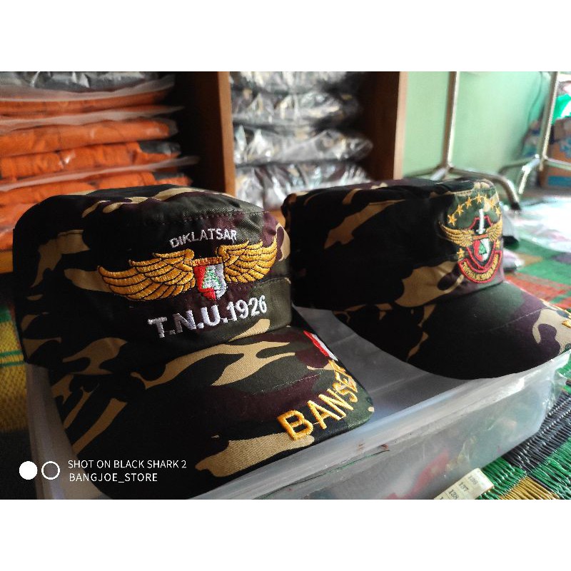 Topi komando nasional banser