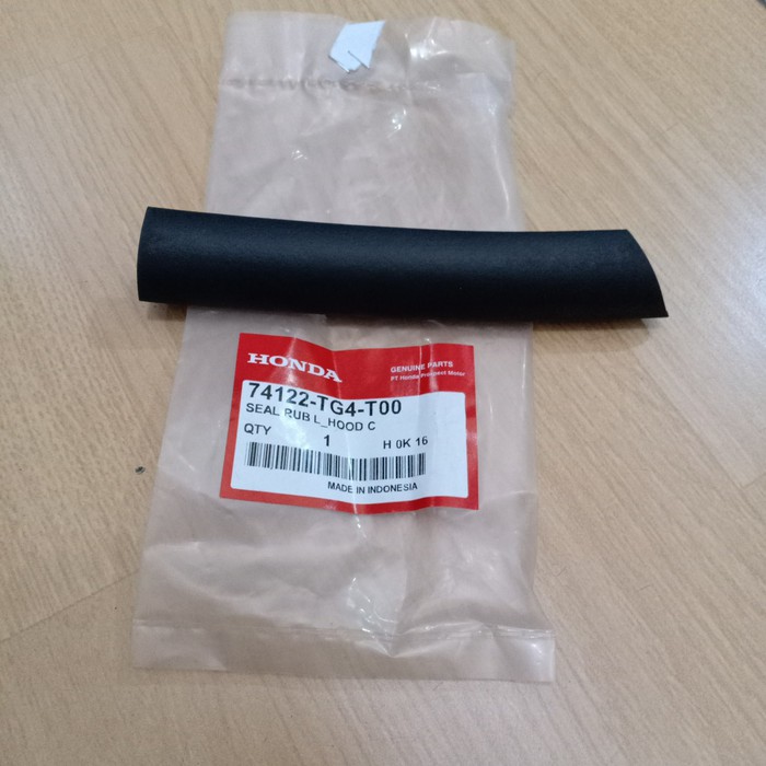 Karet Kap Mesin Pendek (Kiri)Brio RS 2019-2021